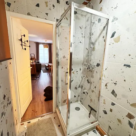 Le Confetti ! アパート *